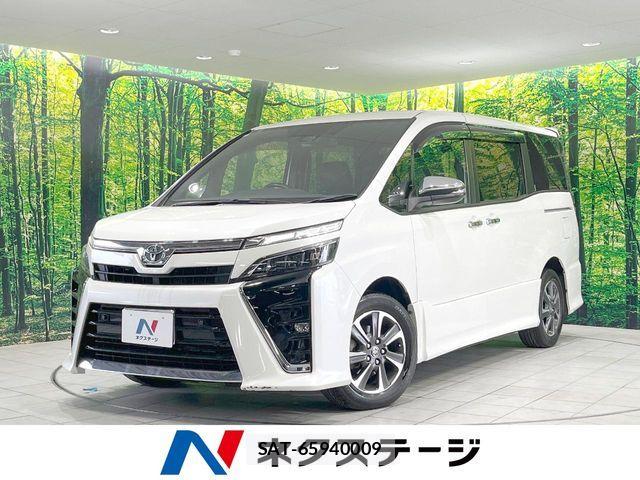 Toyota VOXY 2021-09 8210931-0
