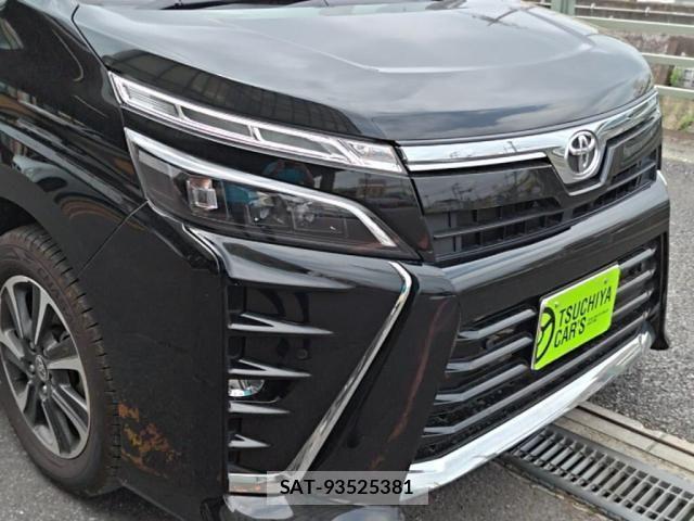 Toyota VOXY 2020-09 8210920-9