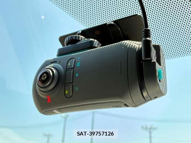 Toyota VOXY 2020-10 8210919-16