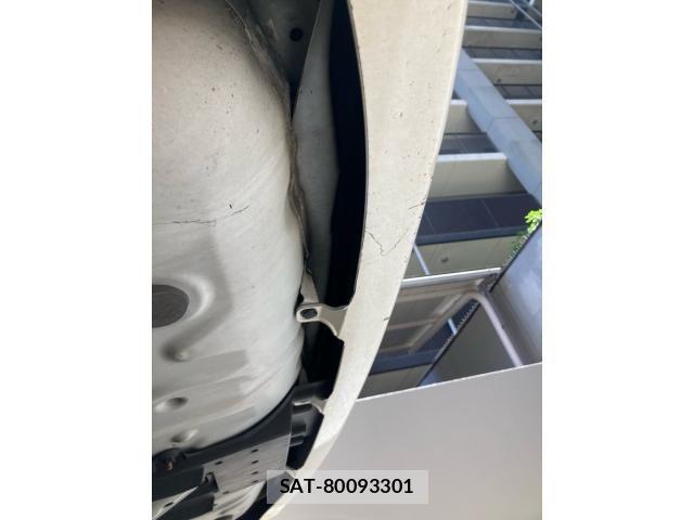 Toyota VOXY 2011-06 8210956-26