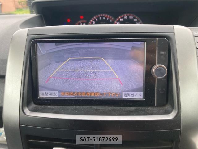 Toyota VOXY 2012-11 8210960-20