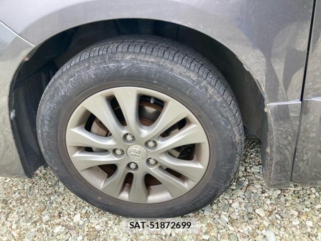 Toyota VOXY 2012-11 8210960-8