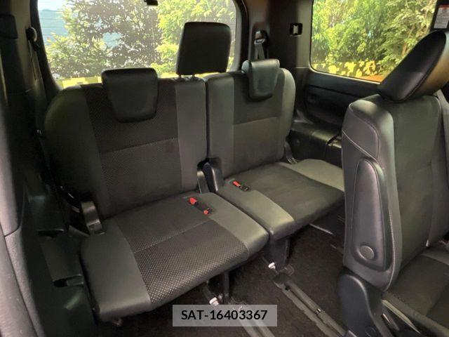 Toyota VOXY 2020-11 8210915-9