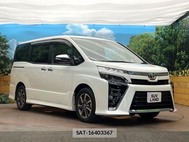 Toyota VOXY 2020-11 8210915-16
