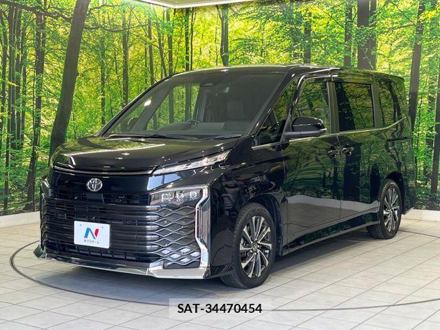 Toyota VOXY 2023-09 8210902-16