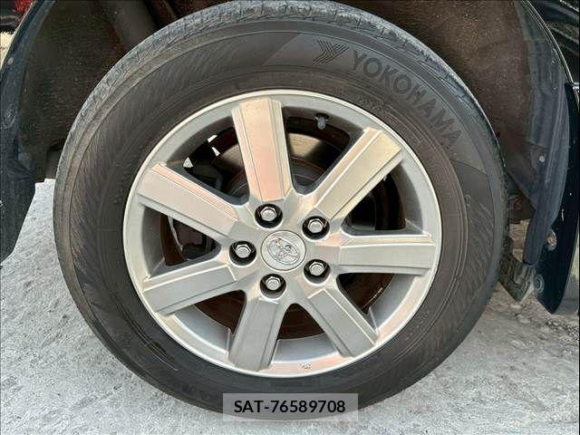 Toyota VOXY 2008-11 8210955-16