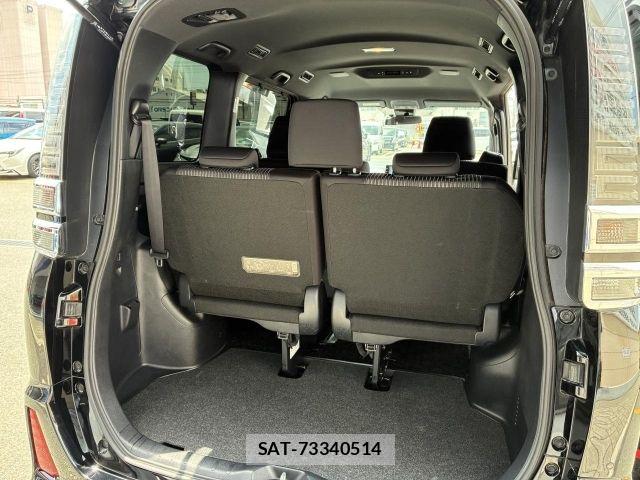 Toyota VOXY 2019-07 8210926-12