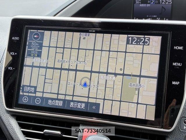 Toyota VOXY 2019-07 8210926-19