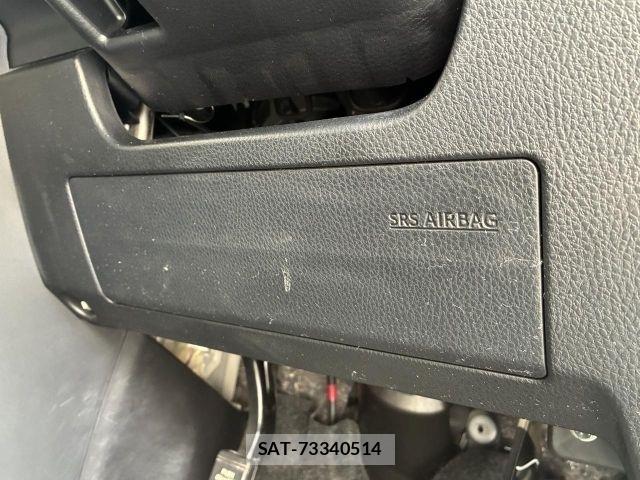 Toyota VOXY 2019-07 8210926-27