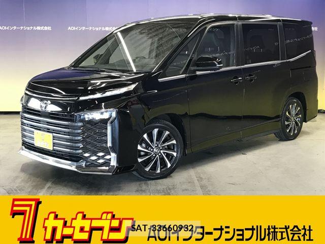 Toyota VOXY 2022-03 8210906-0