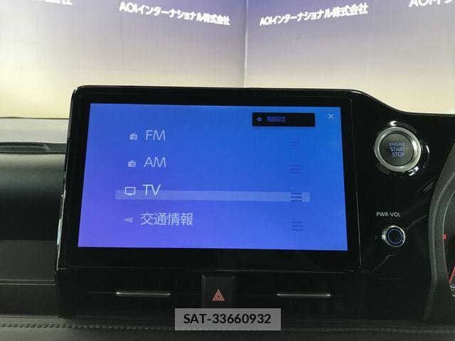 Toyota VOXY 2022-03 8210906-23
