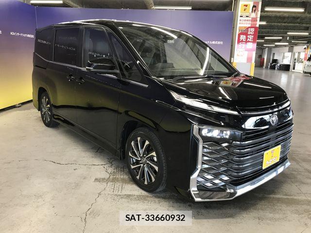 Toyota VOXY 2022-03 8210906-5
