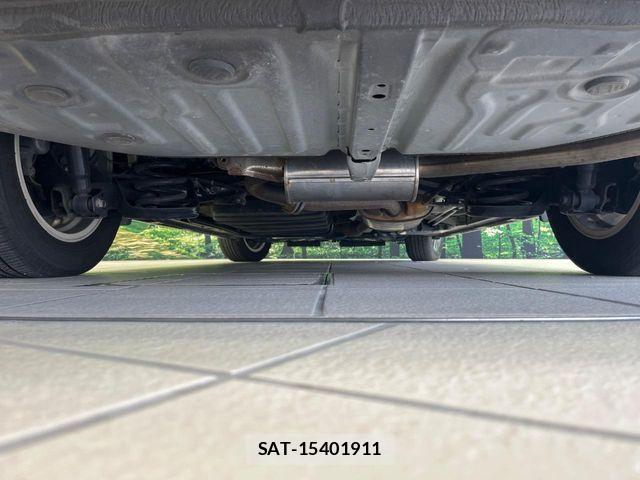 Toyota VOXY 2015-09 8210942-19