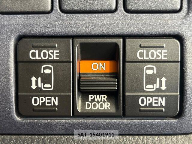 Toyota VOXY 2015-09 8210942-2