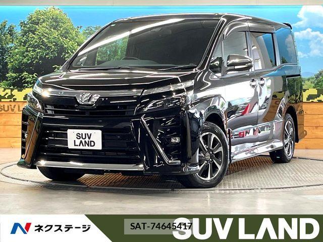 Toyota VOXY 2020-02 8210928-0