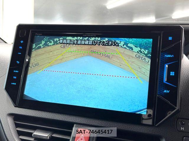Toyota VOXY 2020-02 8210928-3