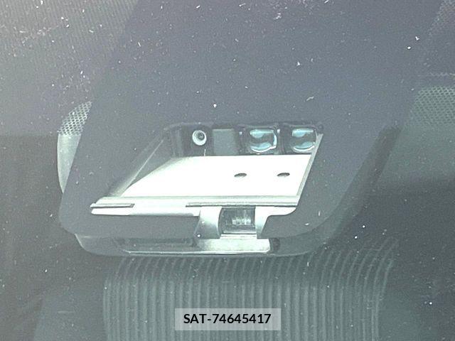 Toyota VOXY 2020-02 8210928-4