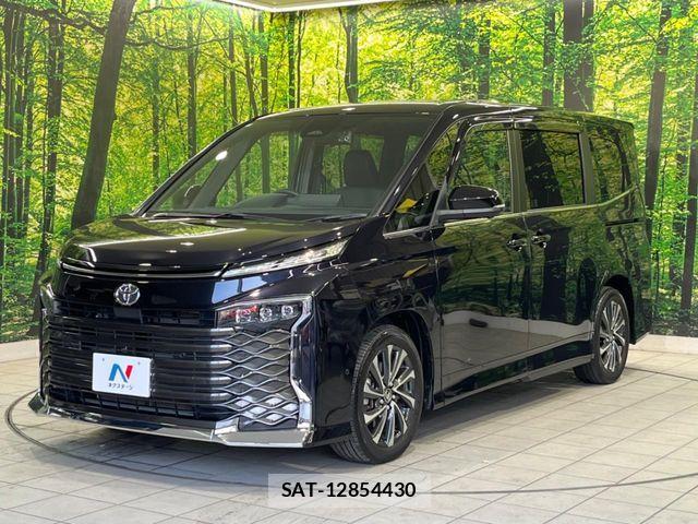 Toyota VOXY 2024-03 8210905-16