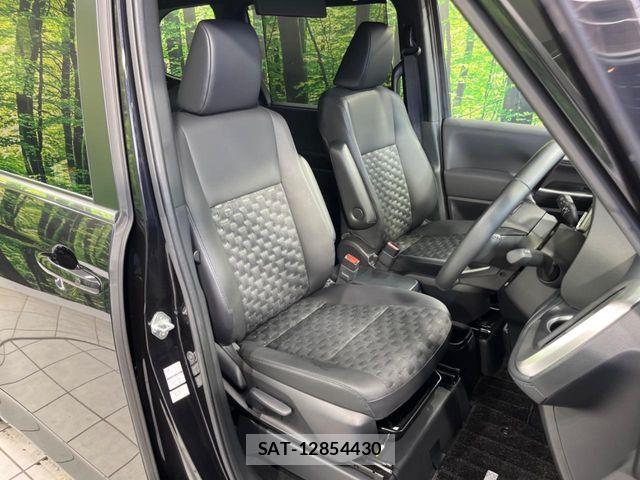 Toyota VOXY 2024-03 8210905-7
