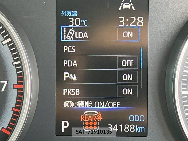Toyota VOXY 2023-09 8210916-21