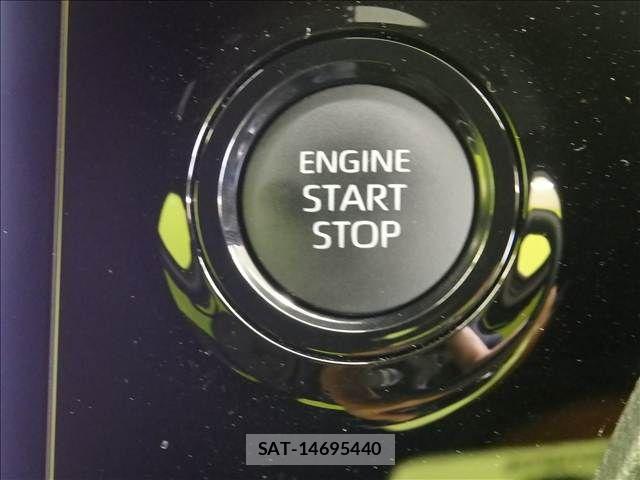 Toyota VOXY 2025-09 8210904-14