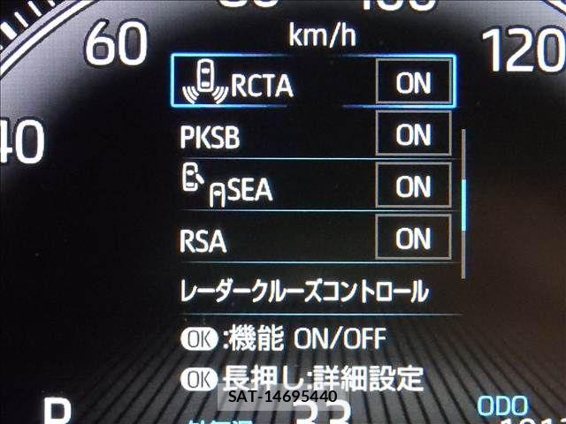 Toyota VOXY 2025-09 8210904-17