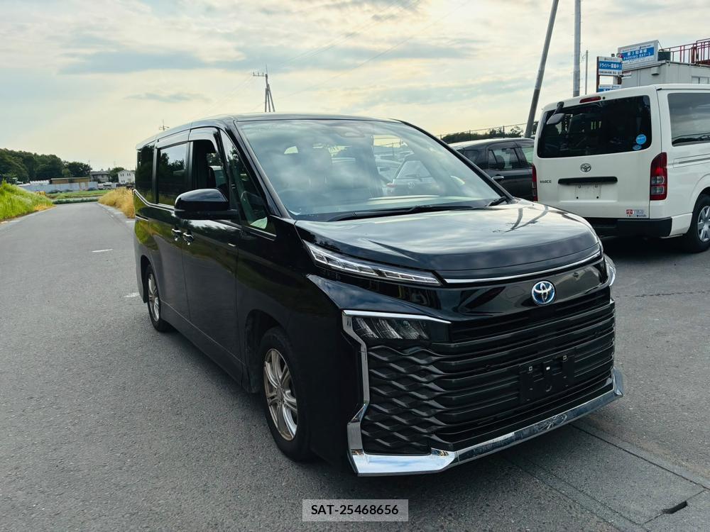 Toyota VOXY 2023-10 8080430-6