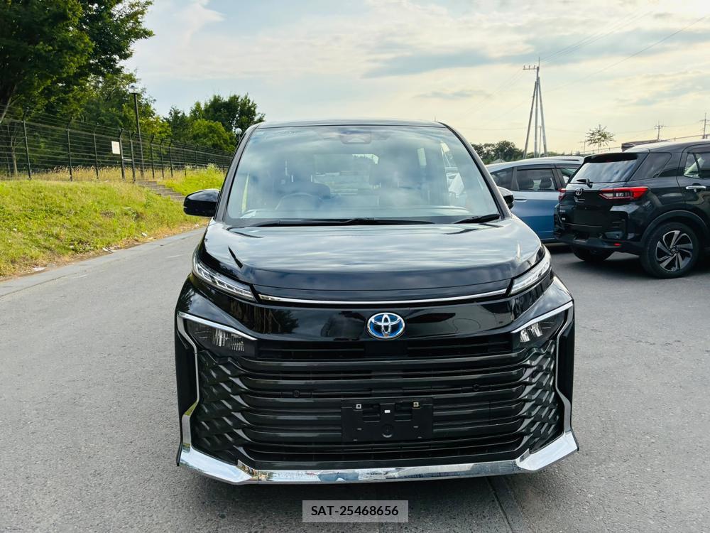 Toyota VOXY 2023-10 8080430-7