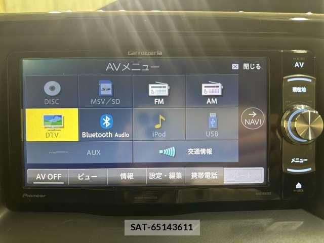 Toyota VOXY 2016-12 8210947-20