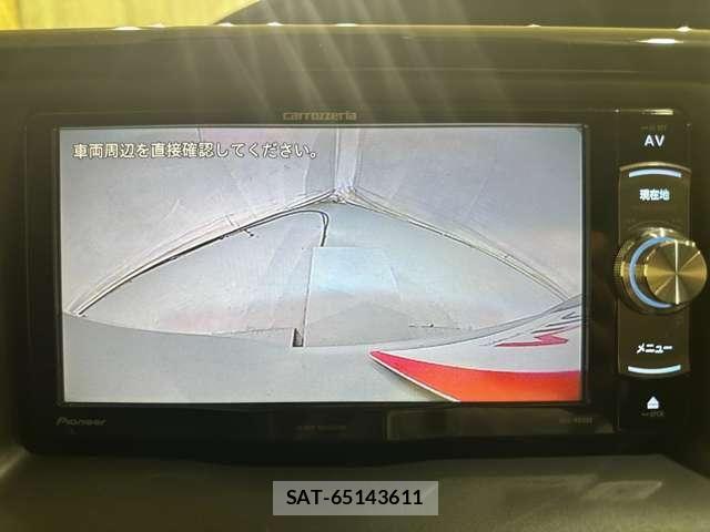 Toyota VOXY 2016-12 8210947-22