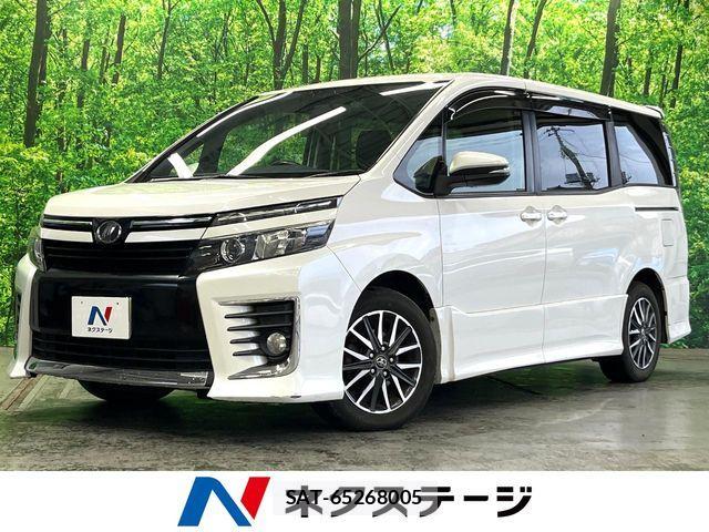 Toyota VOXY 2014-04 8210952-0