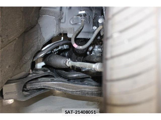 Toyota VOXY 2025-01 8210914-17
