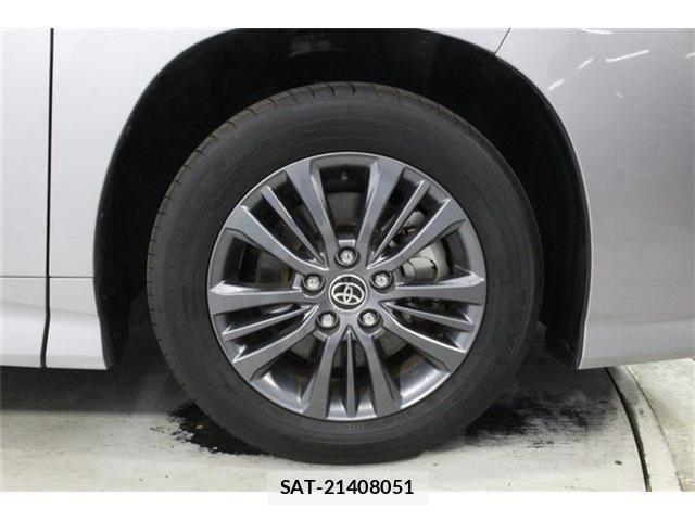Toyota VOXY 2025-01 8210914-20