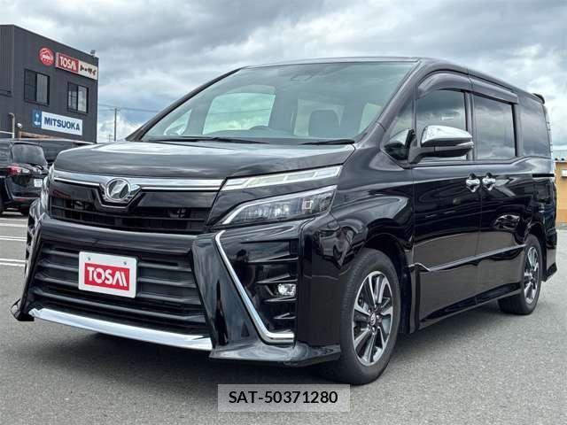 Toyota VOXY 2018-06 8210933-19