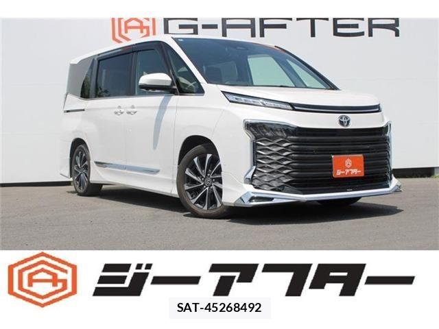 Toyota VOXY 2022-06 8210903-0
