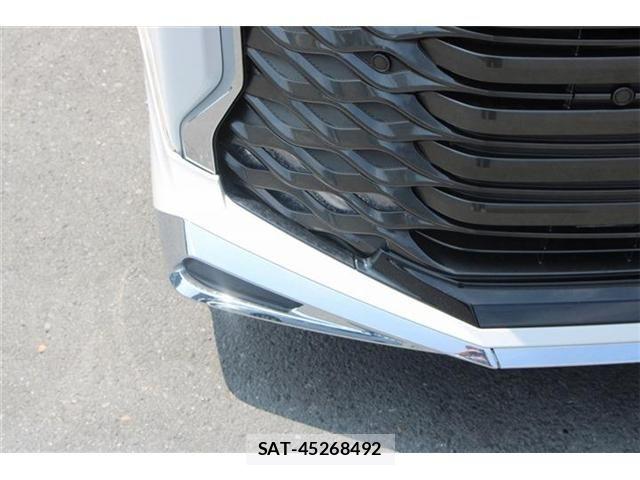 Toyota VOXY 2022-06 8210903-22