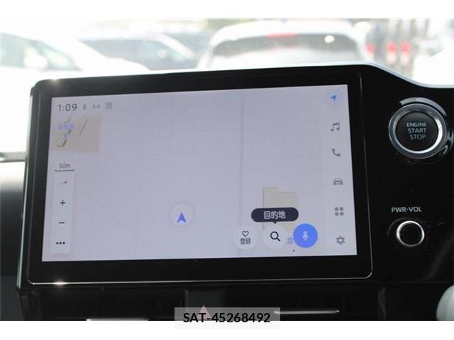 Toyota VOXY 2022-06 8210903-2