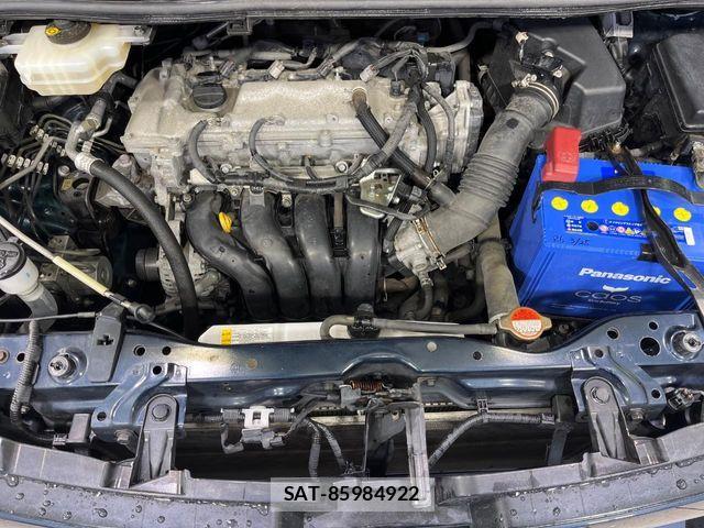Toyota VOXY 2015-07 8210945-18