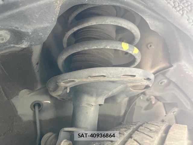 Toyota VOXY 2019-11 8210922-19
