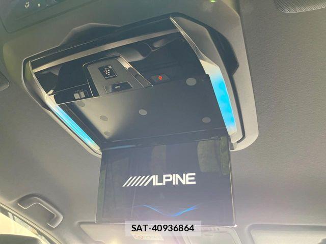 Toyota VOXY 2019-11 8210922-4