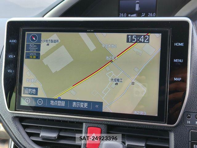 Toyota VOXY 2018-10 8210923-12