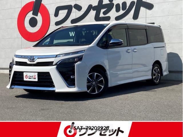 Toyota VOXY 2021-04 8210918-0