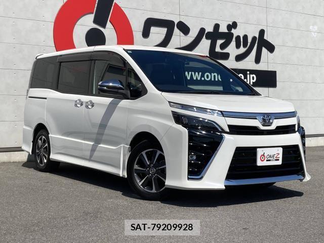 Toyota VOXY 2021-04 8210918-3
