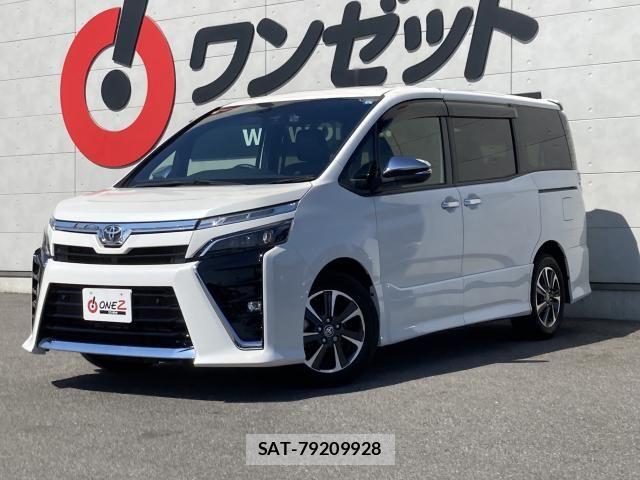 Toyota VOXY 2021-04 8210918-4