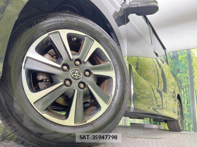 Toyota VOXY 2018-11 8210932-12