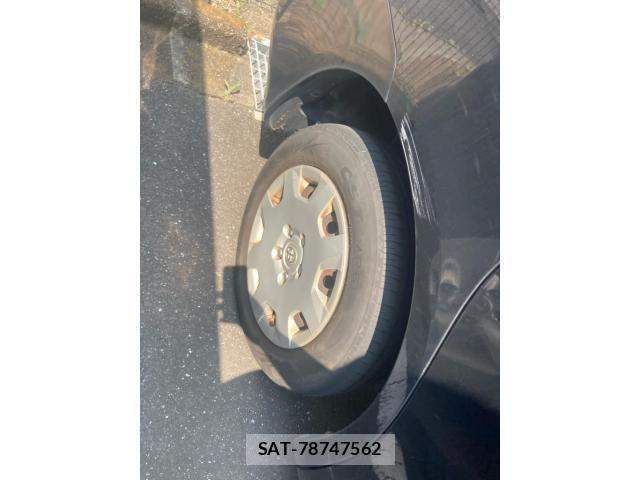 Toyota VOXY 2007-11 8232336-6