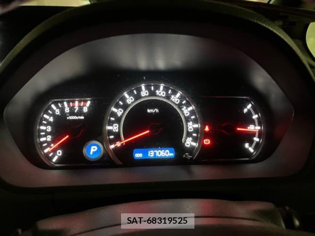 Toyota VOXY 2015-07 8232331-20