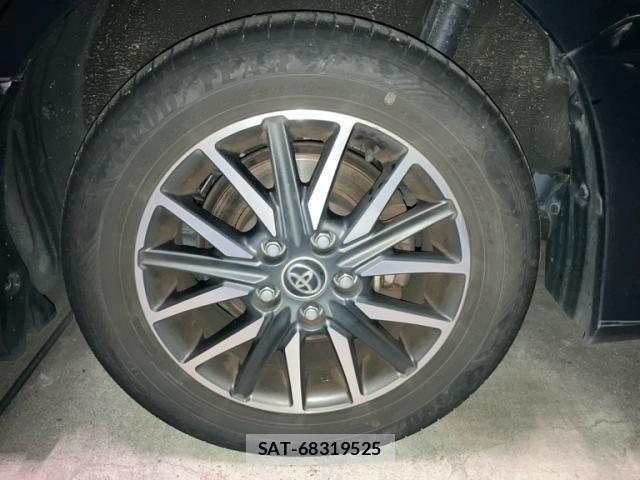 Toyota VOXY 2015-07 8232331-5