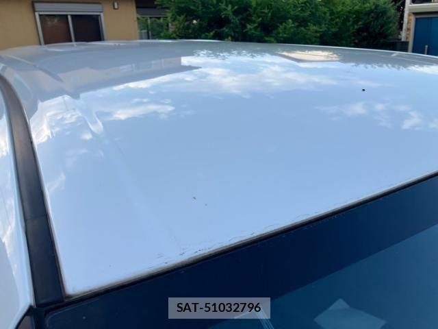 Toyota VOXY 2019-11 8232328-4