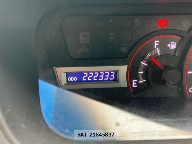 Toyota VOXY 2009-03 8232343-14